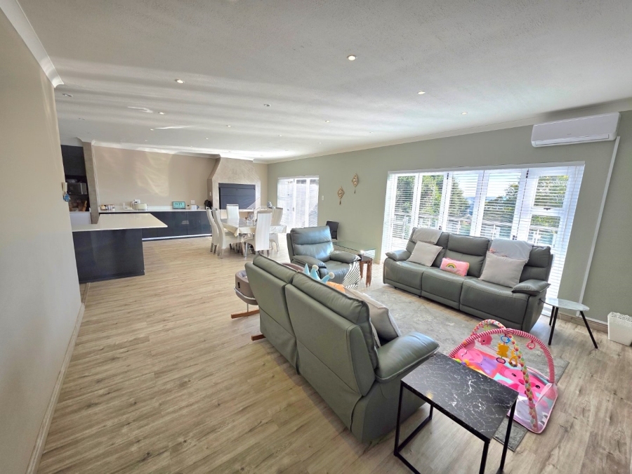 4 Bedroom Property for Sale in Panorama Free State